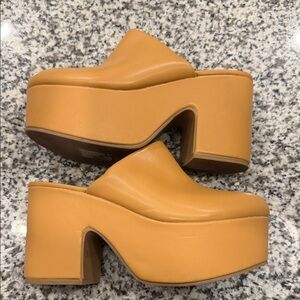 Platform Mule Heels in Mustard brown